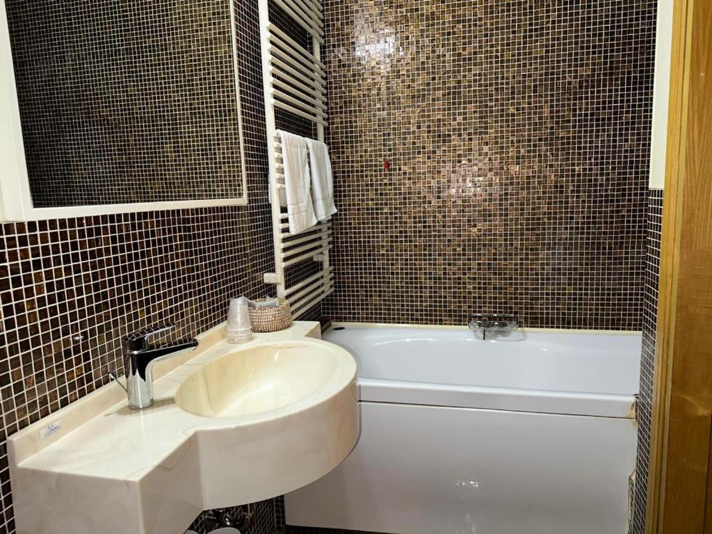 Hotel Le Calandre Rubano Εξωτερικό φωτογραφία